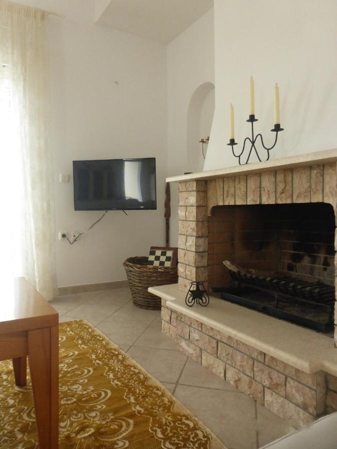 Olea Home Agia Pelagia Chlomou エクステリア 写真