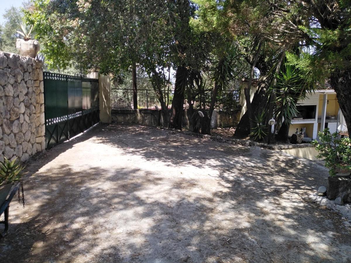 Olea Home Agia Pelagia Chlomou エクステリア 写真